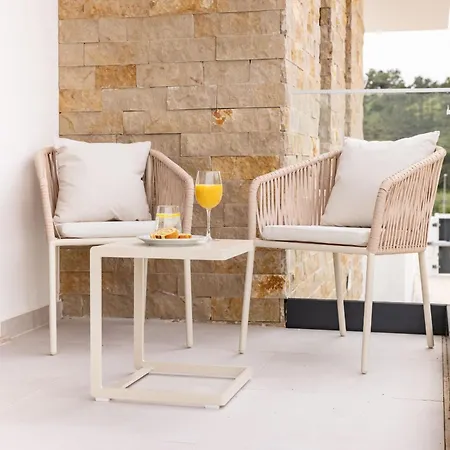 Encanto Da Foz - By Sch